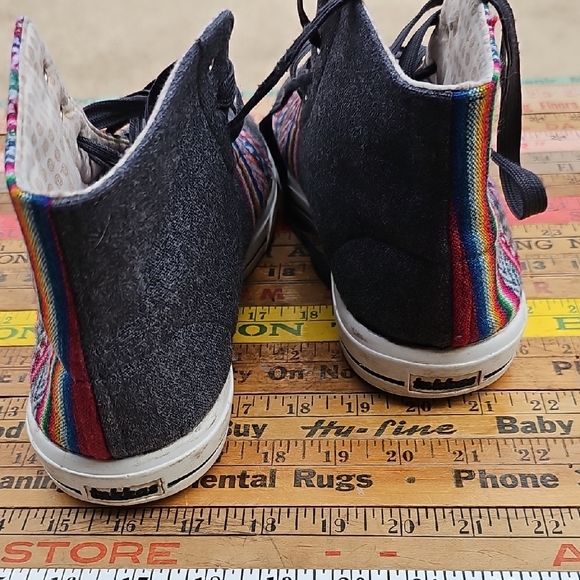 Inkkas Multicolor High-Top Sneakers - Picture 7 of 9